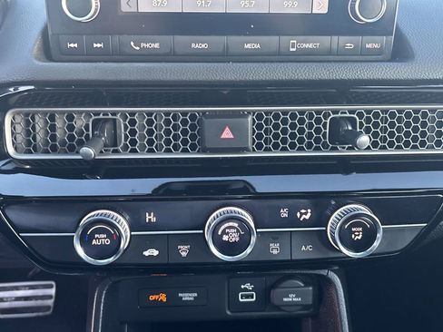 Certified 2024 Honda Civic Sport image 17