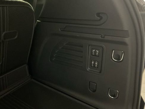 New 2026 Chevrolet Traverse High Country w/ LPO, Floor Liner Package image 34