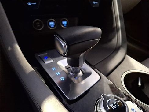 Used 2023 Genesis G70 2.0T image 23