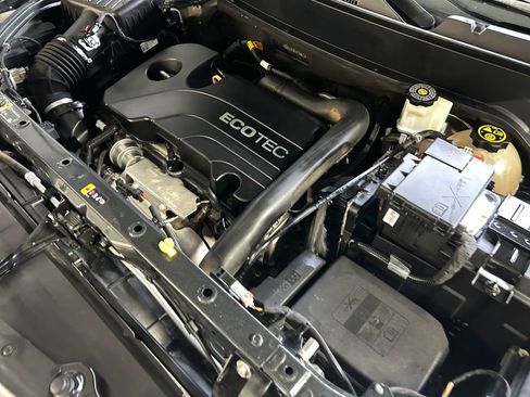 Used 2019 Chevrolet Equinox Premier w/ LPO, Cargo Package image 30