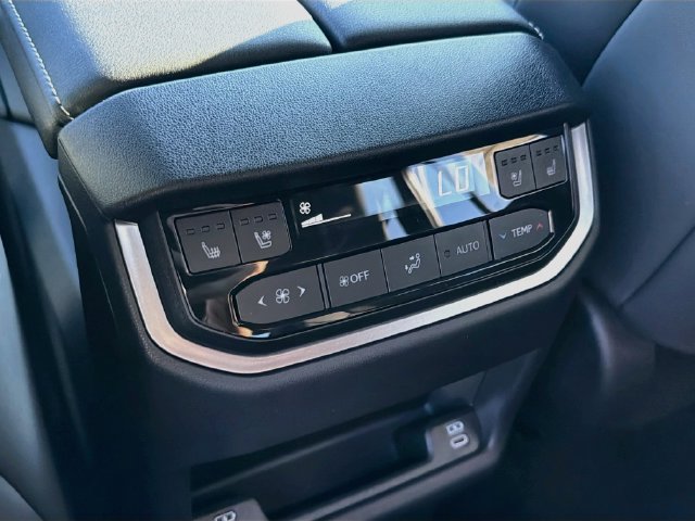 New 2026 Lexus TX 500h AWD w/ Technology Package image 21