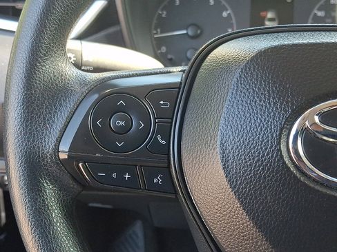 Used 2024 Toyota Corolla LE FWD image 21