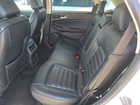 Used 2022 Ford Edge SEL AWD/4WD image 12
