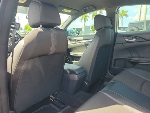 Used 2019 Honda Civic Sport image 15