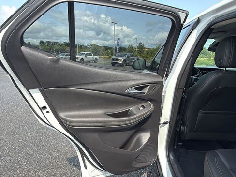 Used 2024 Buick Encore GX Preferred w/ Advanced Technology Package AWD/4WD image 20