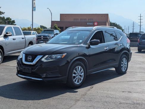 Used 2019 Nissan Rogue SV AWD/4WD image 9