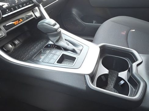 Used 2019 Toyota RAV4 LE w/ All Weather Liner Package image 26