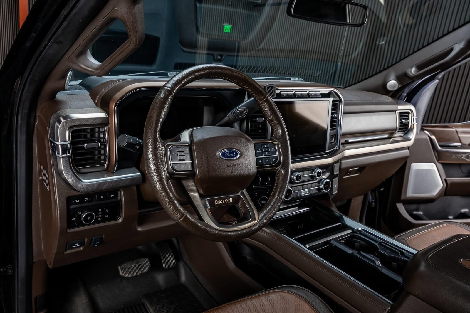 Used 2023 Ford F250 King Ranch w/ Chrome Package AWD/4WD image 16