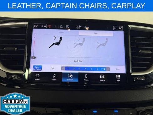 Used 2024 Chrysler Pacifica Touring-L FWD image 25