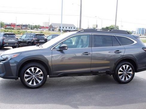 Certified 2025 Subaru Outback Limited AWD/4WD image 8