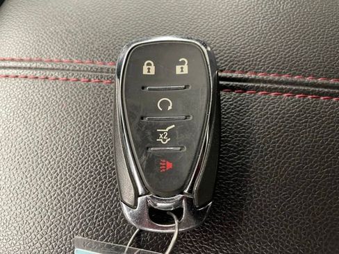 Certified 2023 Chevrolet Equinox RS AWD/4WD image 20