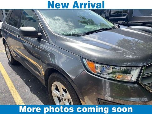 Used 2017 Ford Edge SE FWD image 1