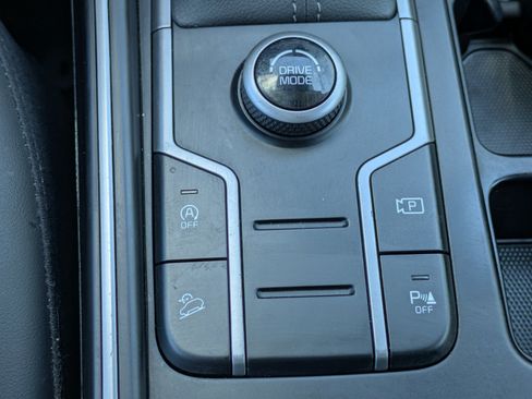 Certified 2023 Kia Sorento S FWD image 26