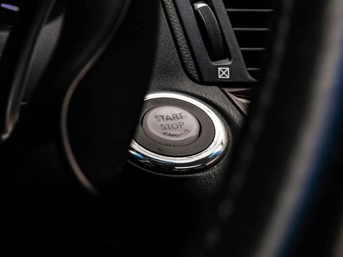 Used 2011 INFINITI M37 w/ Sport Pkg RWD image 20
