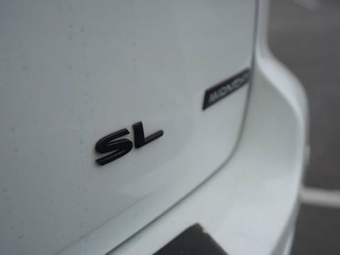 Used 2018 Nissan Pathfinder SL w/ Midnight Edition Package image 38