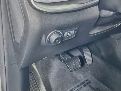 Used 2022 Jeep Compass Latitude AWD/4WD image 10