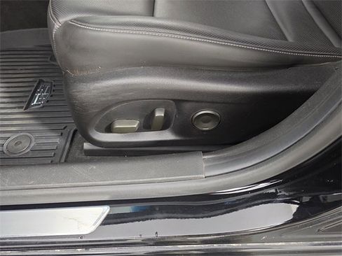 Used 2022 Cadillac CT4 Premium Luxury image 17