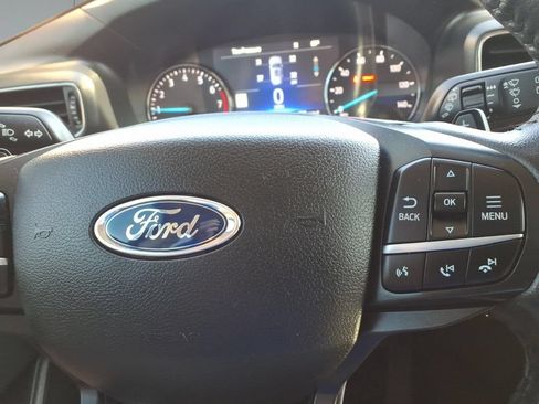 Used 2020 Ford Explorer XLT w/ Equipment Group 202A RWD image 19