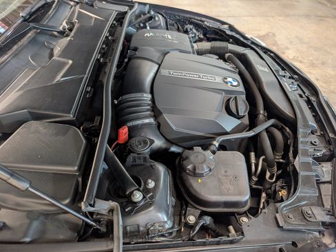 Used 2012 BMW 135i Coupe RWD image 32