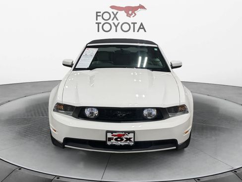 Used 2010 Ford Mustang GT Premium RWD image 9