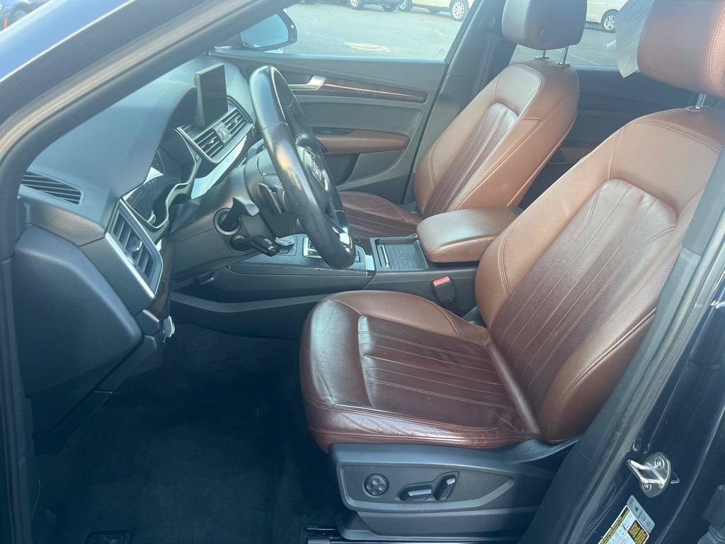 Used 2020 Audi Q5 2.0T Premium AWD/4WD image 13