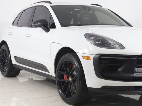 Used 2023 Porsche Macan GTS w/ GTS Sport Package AWD/4WD image 53