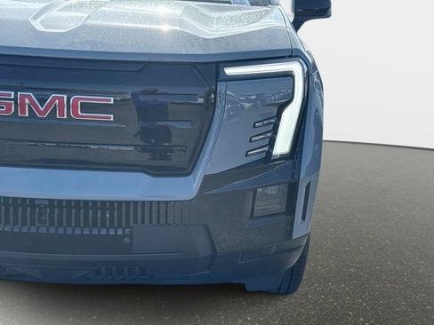 New 2026 GMC Sierra EV Elevation AWD/4WD image 9