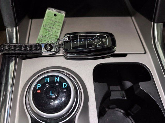 Used 2021 Ford Explorer XLT w/ Equipment Group 202A RWD image 34