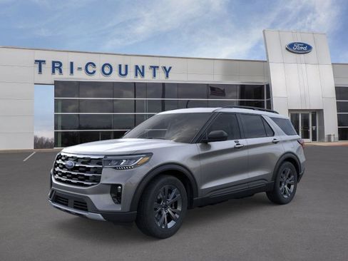 New 2026 Ford Explorer Active w/ Active Comfort Package image 1