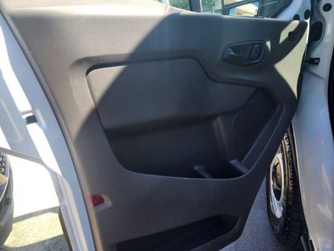 Used 2023 Ford Transit 250 Medium Roof w/ Load Area Protection Package image 8