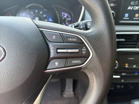 Used 2020 Hyundai Santa Fe SEL AWD/4WD image 16