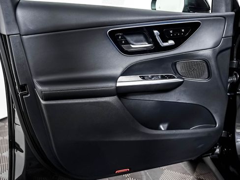 Certified 2026 Mercedes-Benz GLC 300 image 20