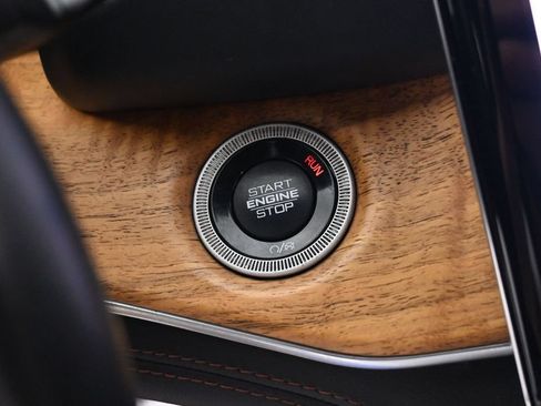 Used 2022 Jeep Grand Cherokee Summit AWD/4WD image 44