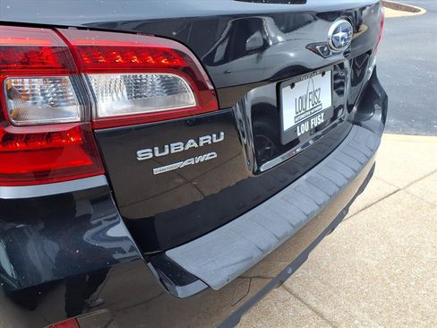 Used 2017 Subaru Outback 2.5i Limited image 29