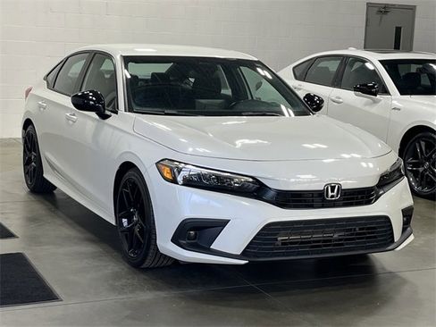 Certified 2023 Honda Civic Sport image 3