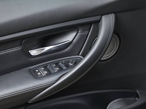 Used 2018 BMW M3 RWD image 94