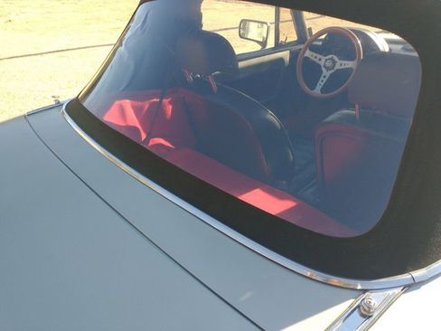 Used 1986 Alfa Romeo Spider Veloce image 16