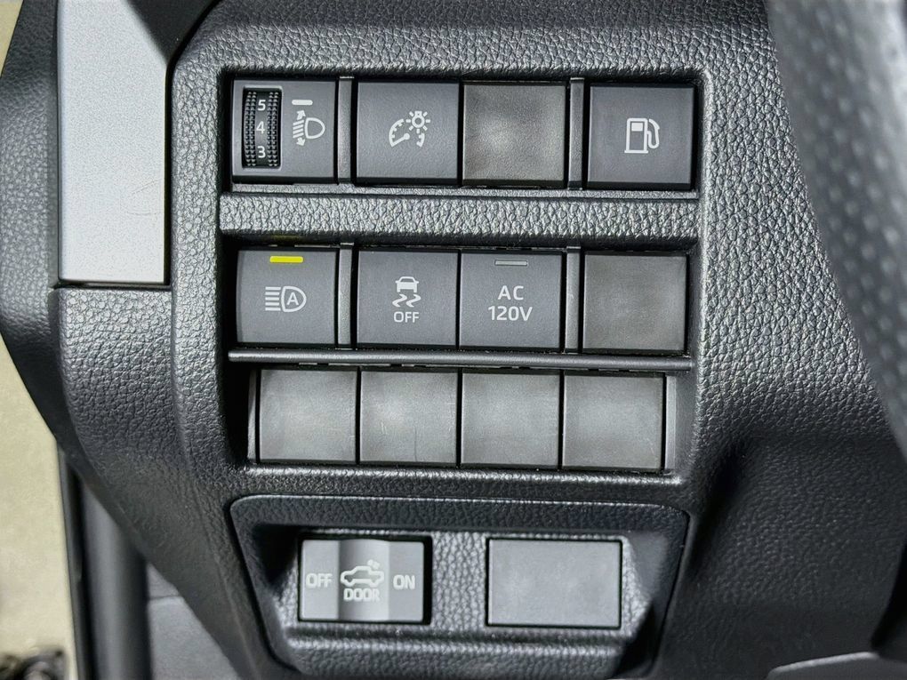 Used 2026 Toyota Tacoma TRD Off-Road AWD/4WD image 15