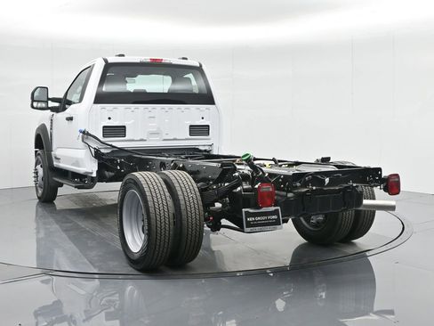 New 2025 Ford F550 2WD Regular Cab Super Duty image 19