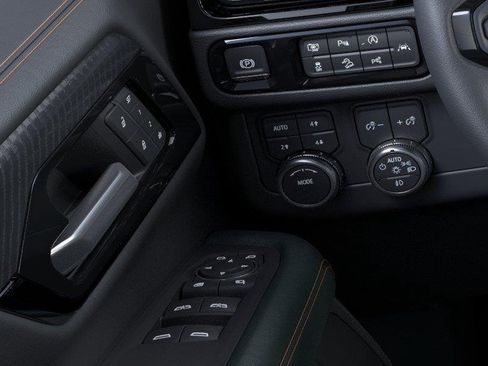 New 2026 GMC Yukon AT4 w/ AT4 Premium Package AWD/4WD image 22