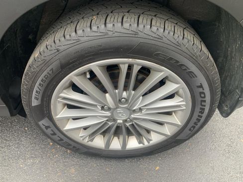 Used 2019 Hyundai Kona SEL AWD/4WD image 24