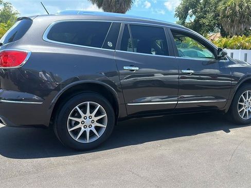 Used 2014 Buick Enclave Leather FWD image 7