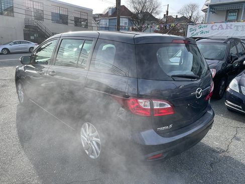 Used 2015 MAZDA MAZDA5 Sport image 5