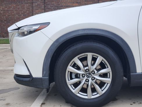 Used 2018 MAZDA CX-9 Touring image 10