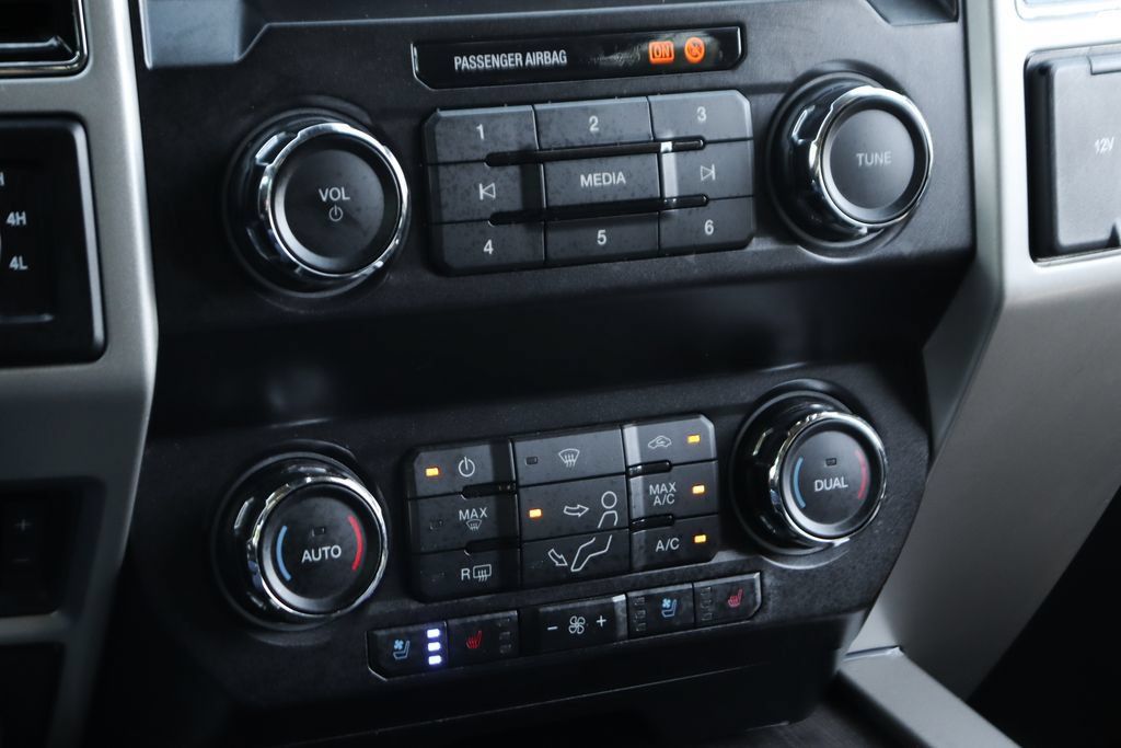 Used 2020 Ford F250 Lariat AWD/4WD image 33