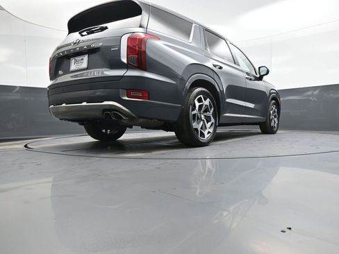 Used 2022 Hyundai Palisade Calligraphy image 32