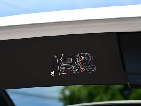 Certified 2026 Volvo XC90 B6 Plus AWD/4WD image 34