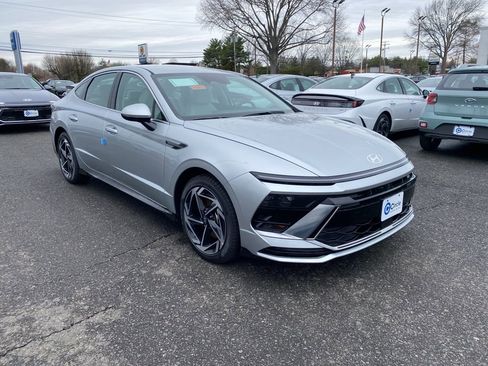 New 2026 Hyundai Sonata SEL FWD image 1