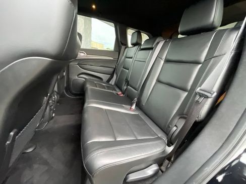 Used 2022 Jeep Grand Cherokee Limited AWD/4WD image 27