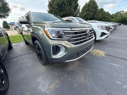 New 2026 Volkswagen Atlas SE